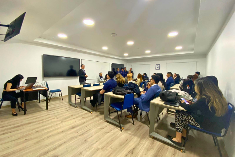 II Concurso interno de arbitraje Universidad Hemisferios Ii Concurso Interno De Arbitraje