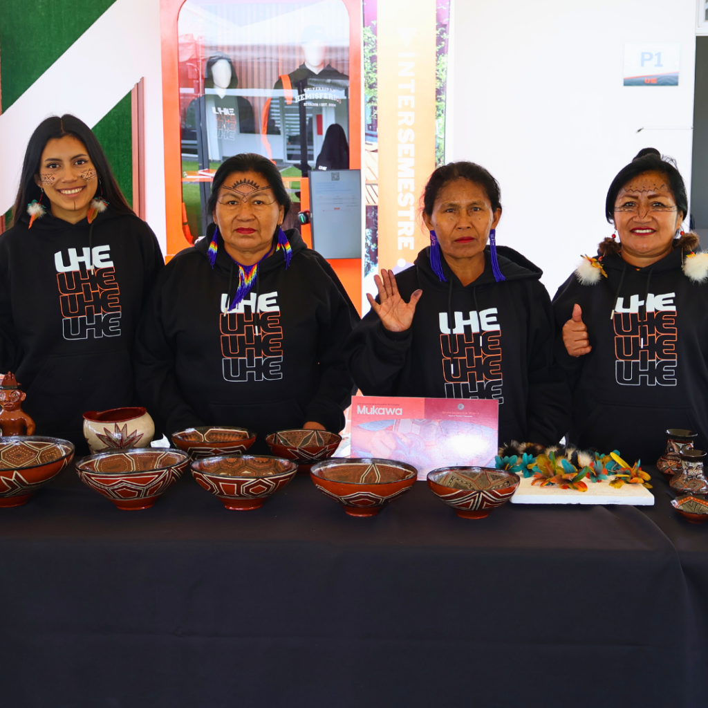 Se desarrolló el Diálogo Intercultural “La Tradición Artesanal de Pastaza” para promover la memoria cultural amazónica