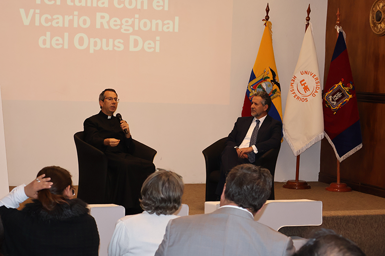 Bendición Vicario Regional Opus Dei Universidad Hemisferios Bendición Vicario Regional Opus Dei