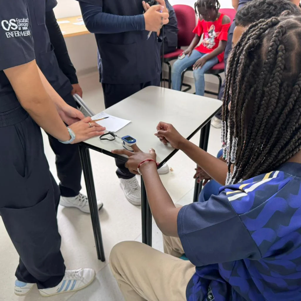 Vinculación Social Con Jornada De Atención Odontológica Para Fundación Acnur