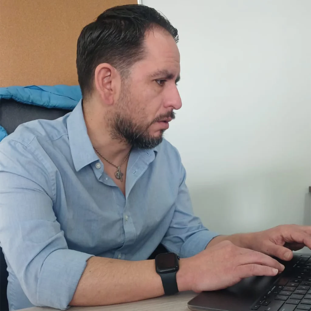 notaarchivo5 Universidad Hemisferios Jornadas Archivísticas Fortalecen La Gestión Documental En La Uhe