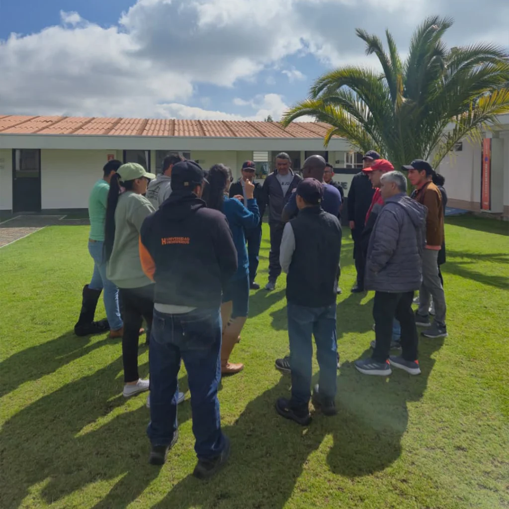 notabienestarSG2 Universidad Hemisferios Uhe Culmina El Programa De Bienestar Social persona Familia Y Entorno Con La Unidad De Servicios Generales