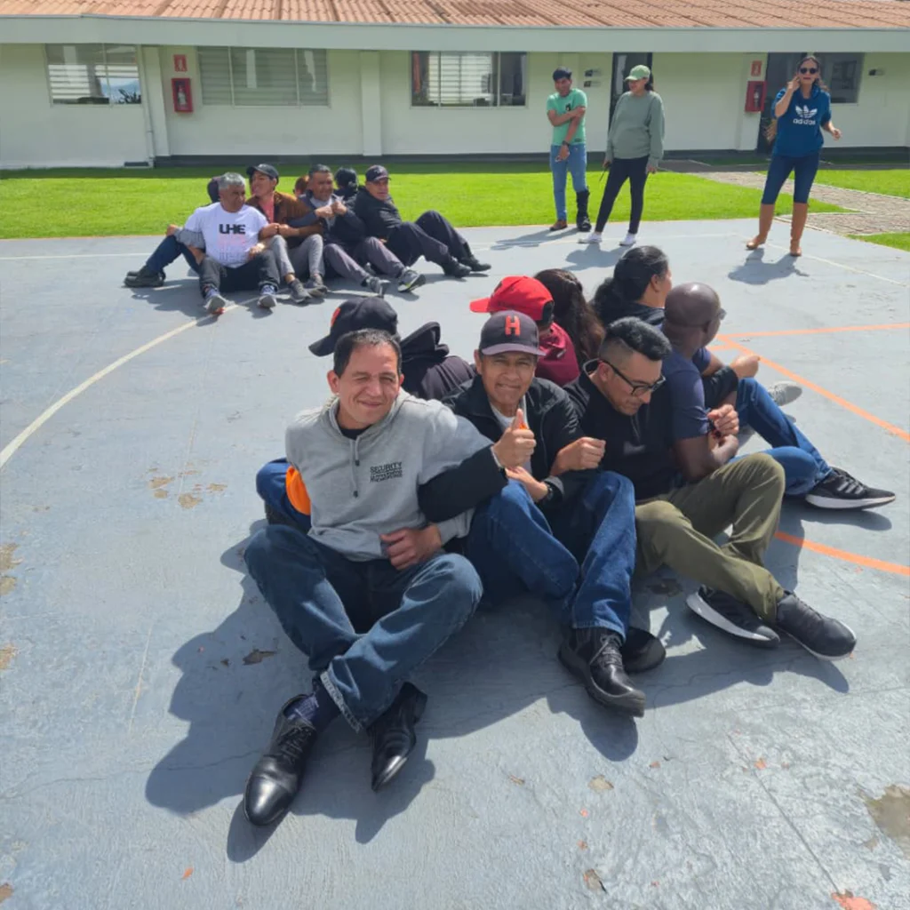 notabienestarSG3 Universidad Hemisferios Uhe Culmina El Programa De Bienestar Social persona Familia Y Entorno Con La Unidad De Servicios Generales