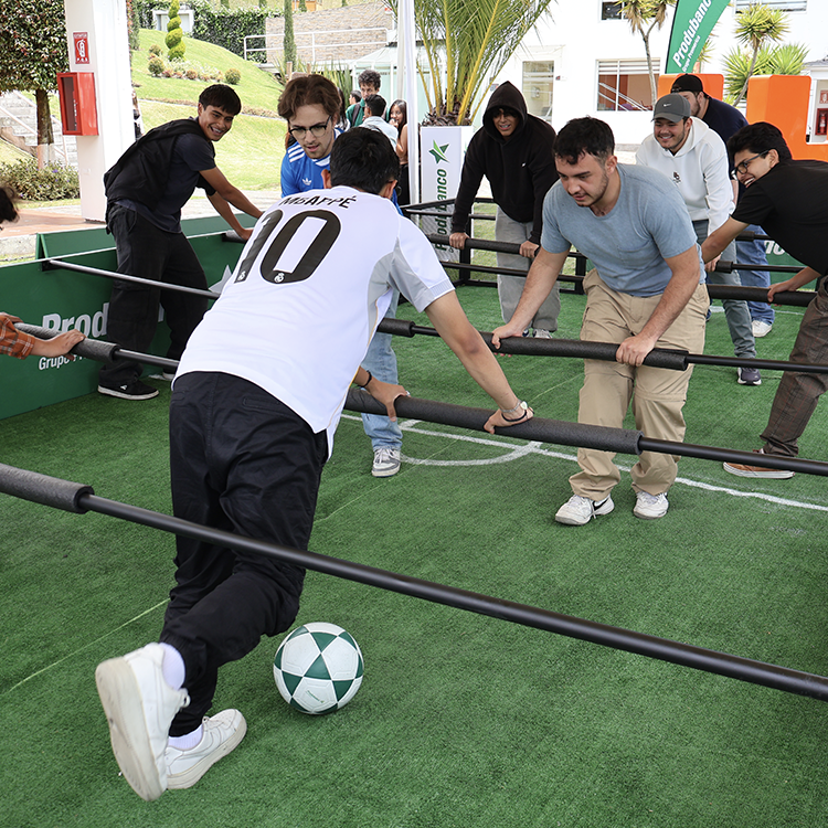 Welcome Back: la comunidad UHE dio inicio al semestre con energía y entusiasmo