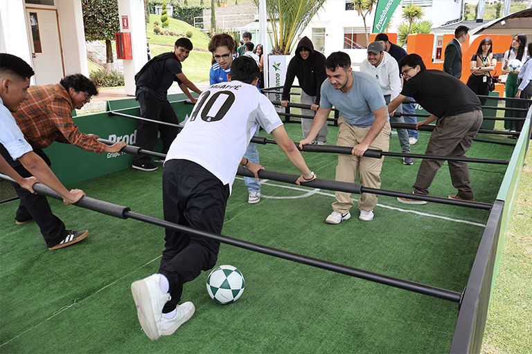 Welcome Back: la comunidad UHE dio inicio al semestre con energía y entusiasmo