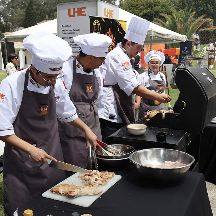 Sabores del Mundo: El Encuentro de los Hemisferios celebró su primera edición en la Universidad Hemisferios