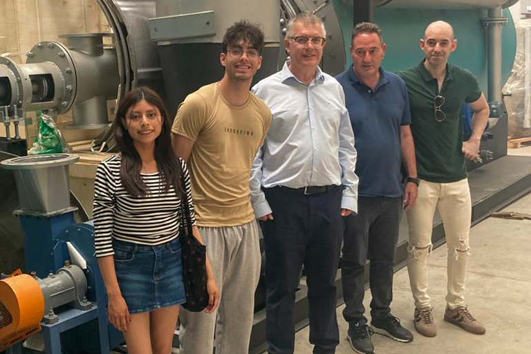 Estudiantes de Ingeniería de la Universidad Hemisferios fortalecen su formación con una experiencia académica internacional